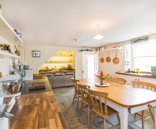 Self catering lodge - kitchen