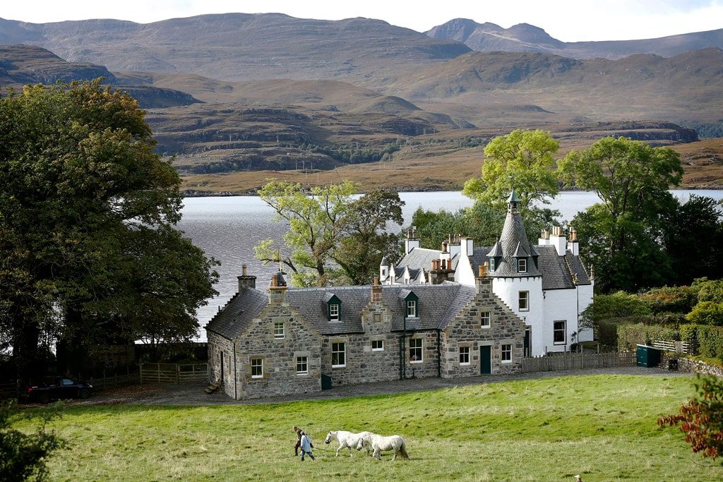 Private lodge rental in Scotland